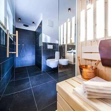 Hotel Garni Broi - Charme & Relax Hotel Selva di Val Gardena