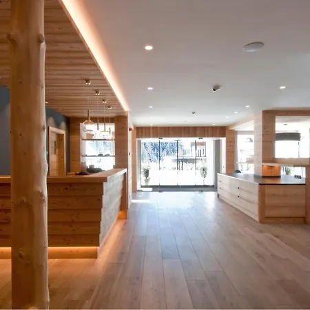 Hotel Garni Broi - Charme & Relax Hotel Selva di Val Gardena